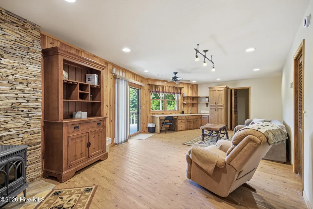 820 Chimney Ridge Drive Topton, NC 28781