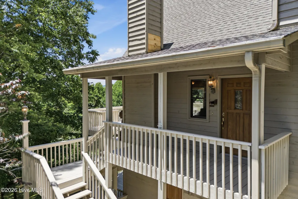820 Chimney Ridge Drive Topton, NC 28781