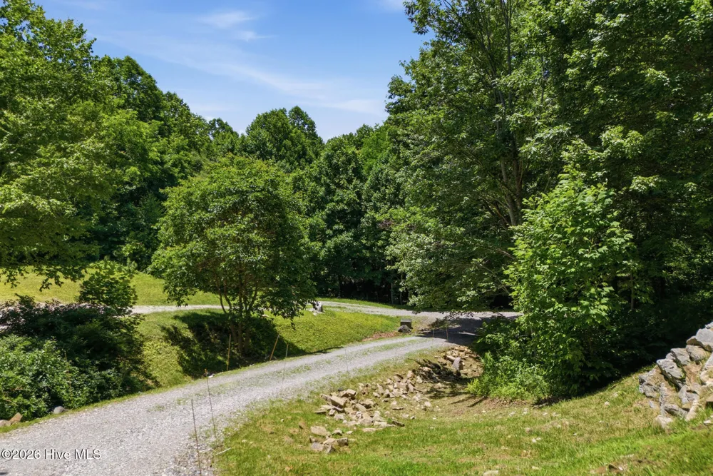 820 Chimney Ridge Drive Topton, NC 28781