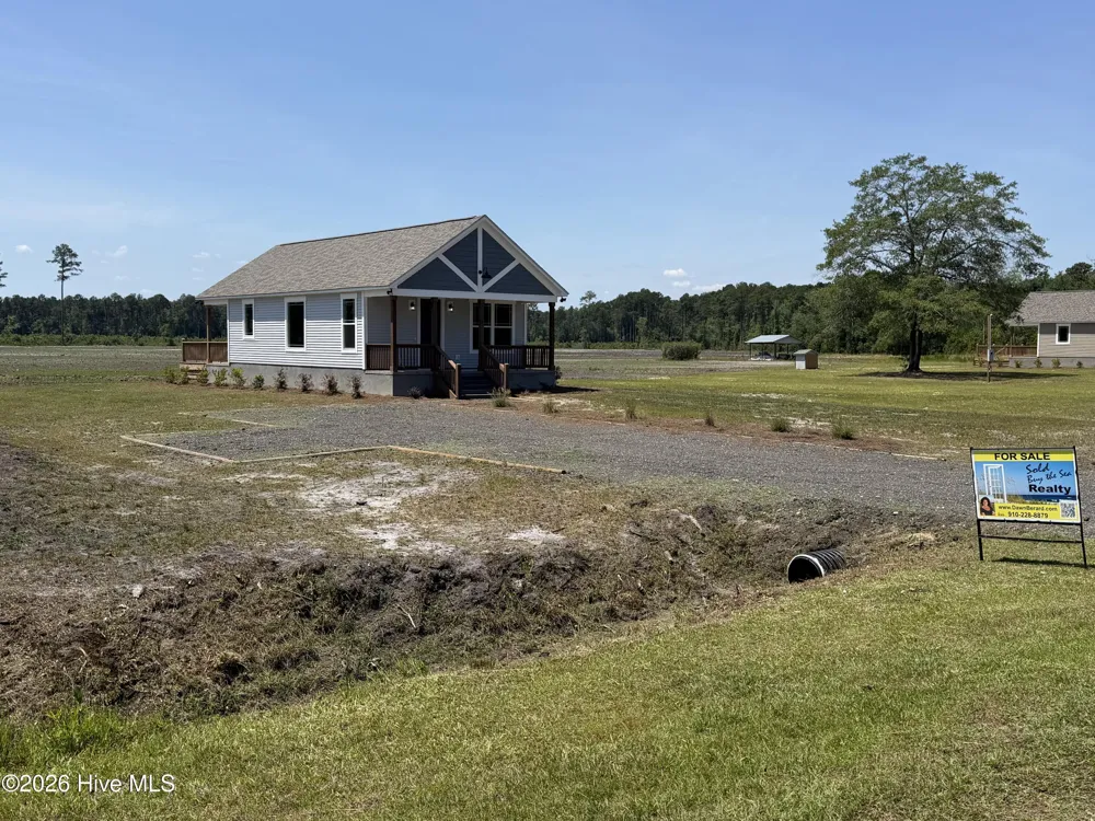 579 Stokestown Road Wallace, NC 28466