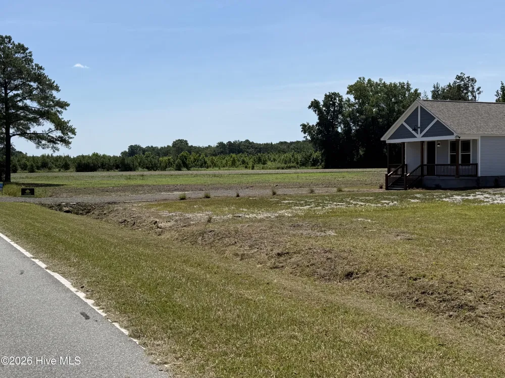579 Stokestown Road Wallace, NC 28466