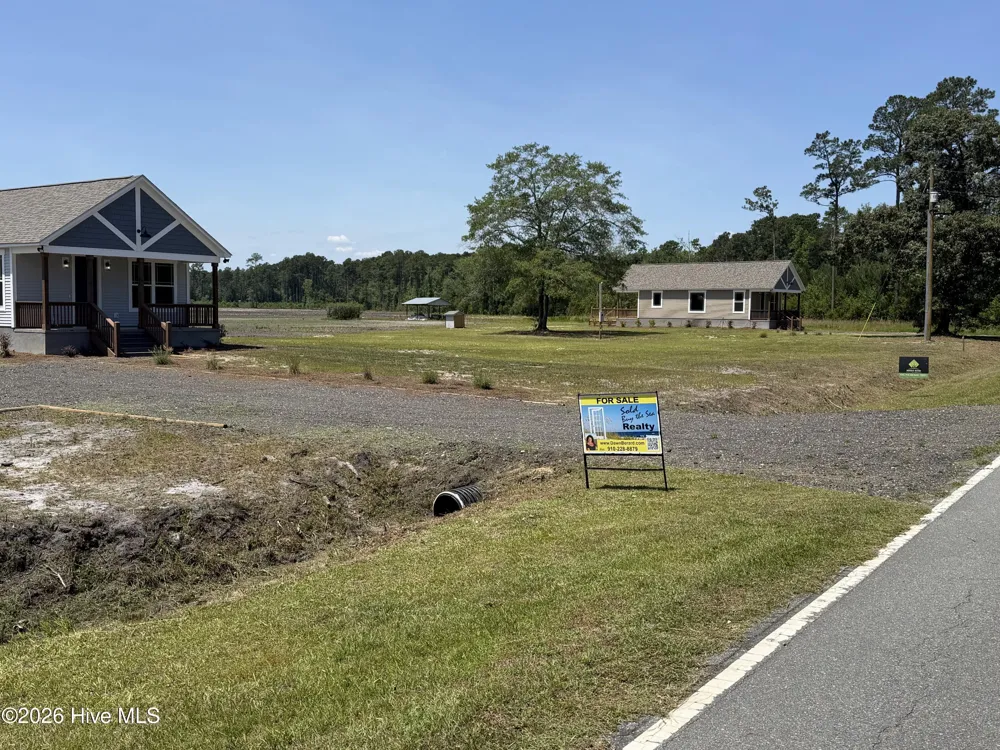 579 Stokestown Road Wallace, NC 28466