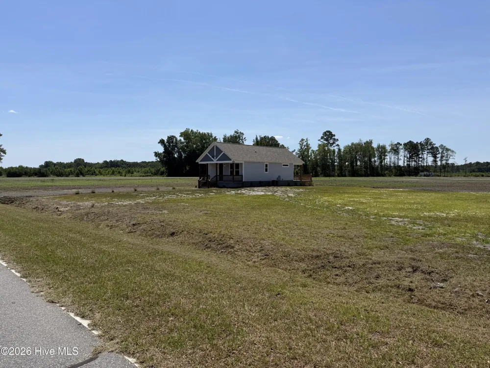 579 Stokestown Road Wallace, NC 28466