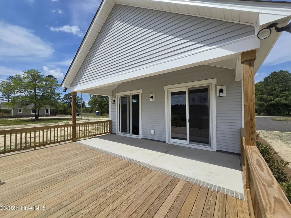 579 Stokestown Road Wallace, NC 28466