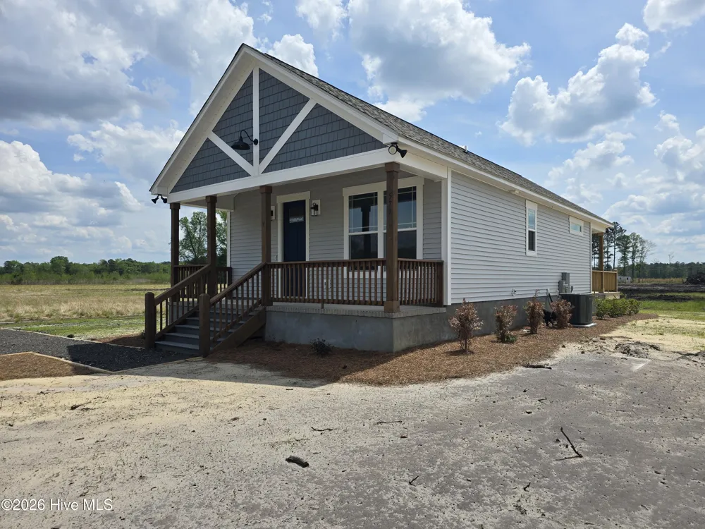 579 Stokestown Road Wallace, NC 28466