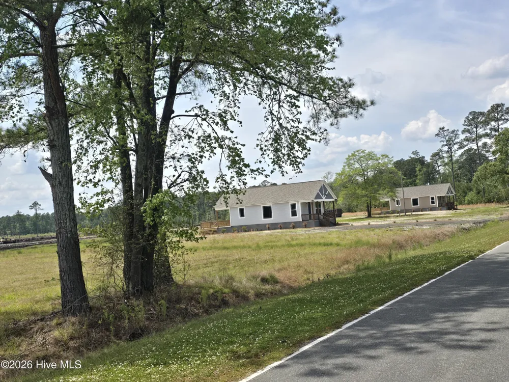 579 Stokestown Road Wallace, NC 28466