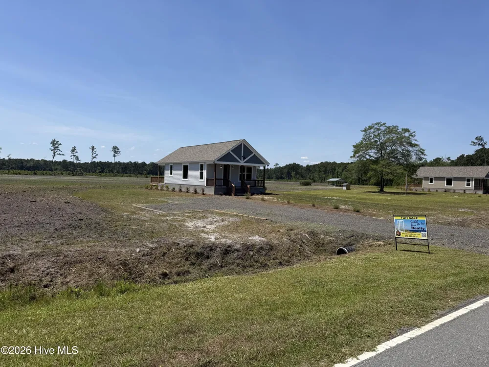 579 Stokestown Road Wallace, NC 28466