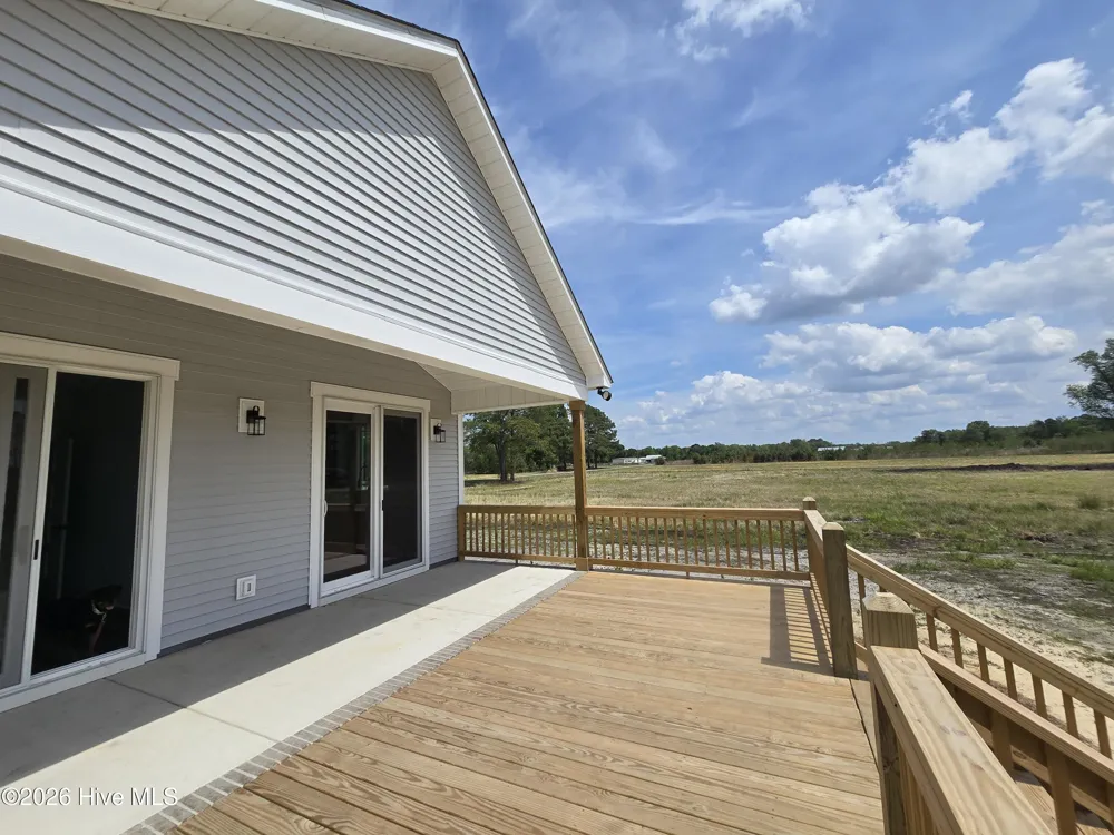 579 Stokestown Road Wallace, NC 28466