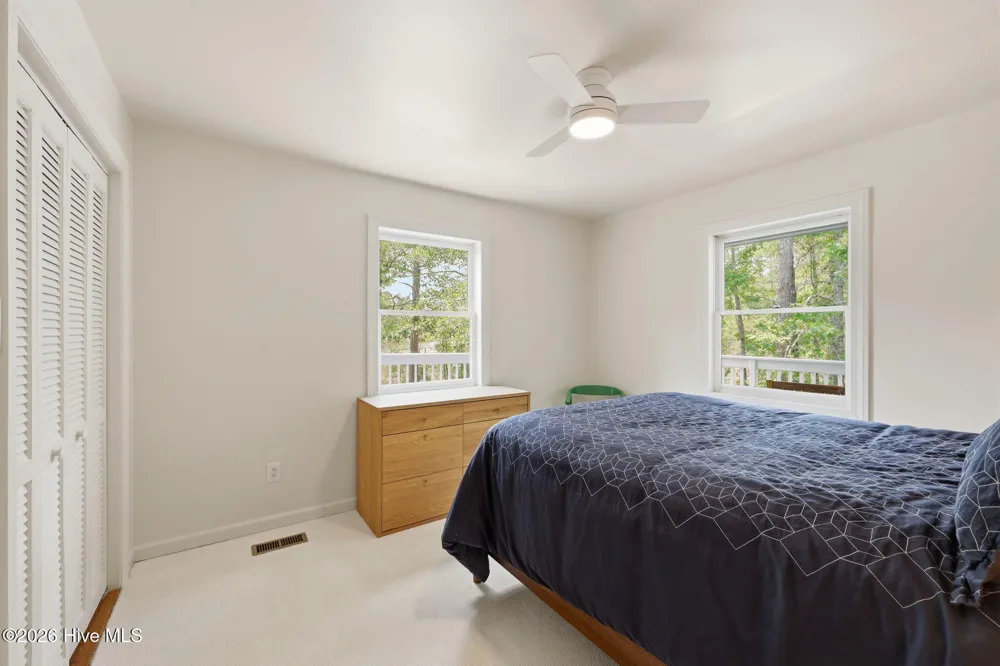 954 Fork Point Road Oriental, NC 28571
