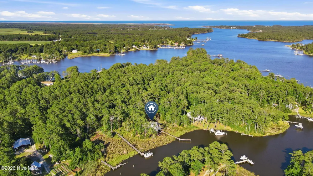 954 Fork Point Road Oriental, NC 28571