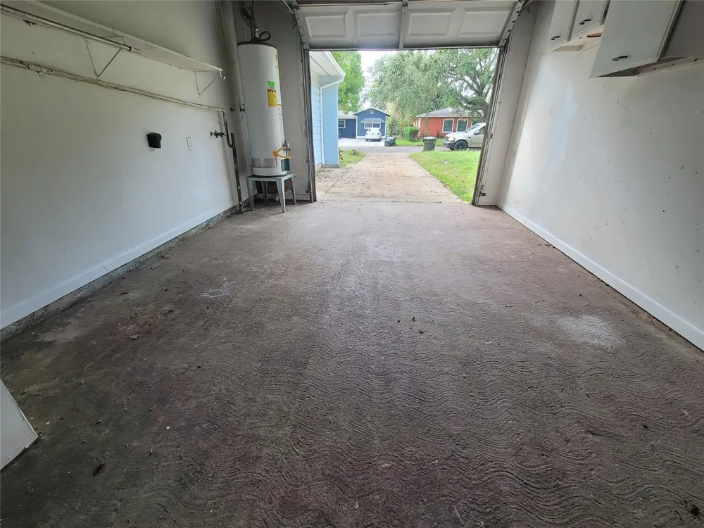 114 Dolphin Avenue Galveston, TX 77550