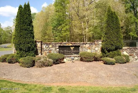 111 Buckthorn Court