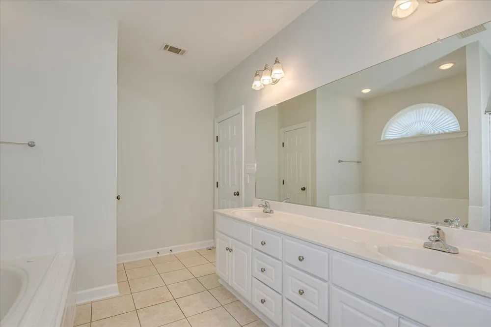 158 Kenilworth Drive North Augusta, SC 29860