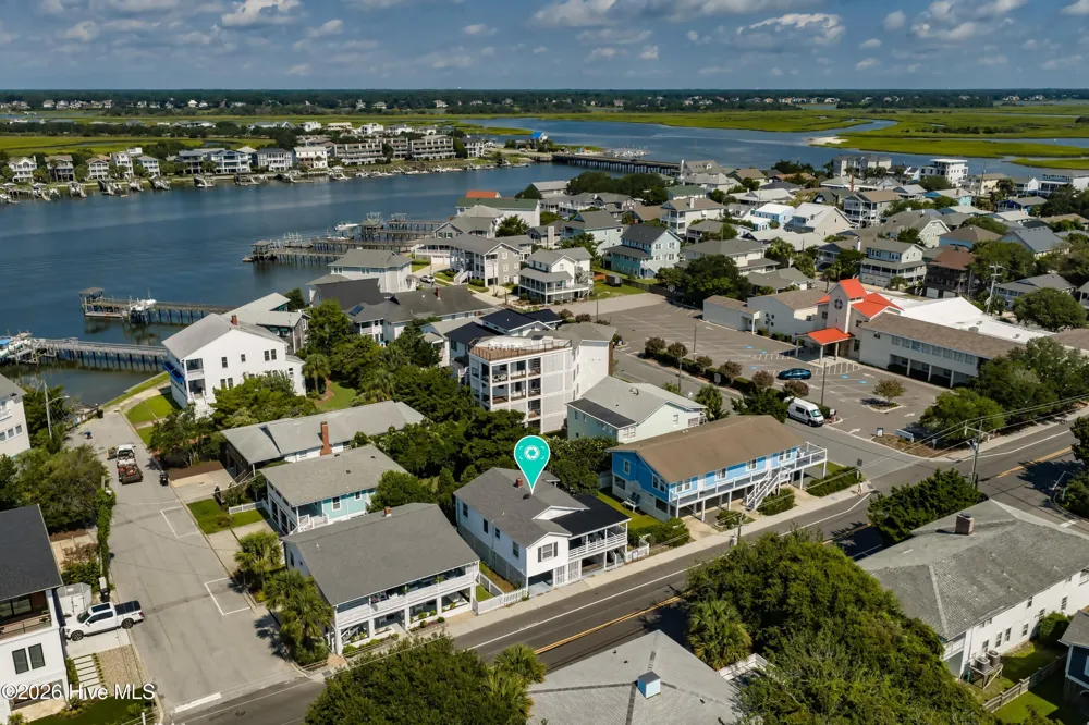 603 Lumina Avenue Wrightsville Beach, NC 28480