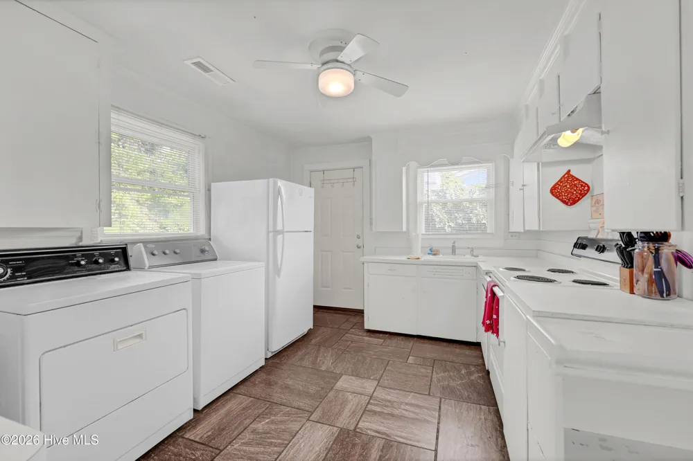 603 Lumina Avenue Wrightsville Beach, NC 28480