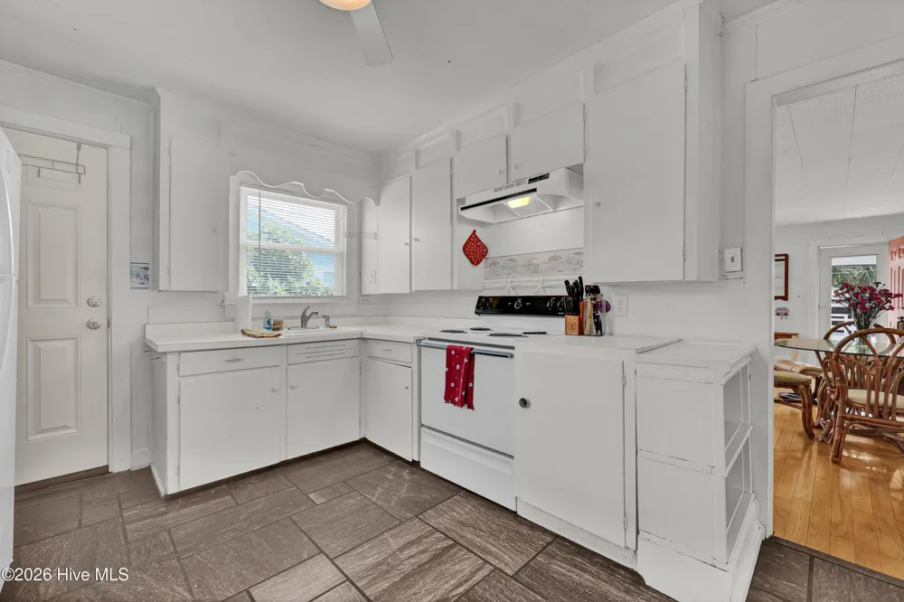 603 Lumina Avenue Wrightsville Beach, NC 28480
