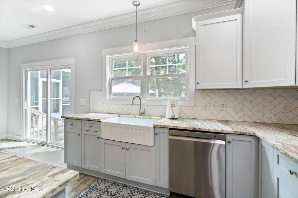 107 Whispering Pine Lane Holly Ridge, NC 28445