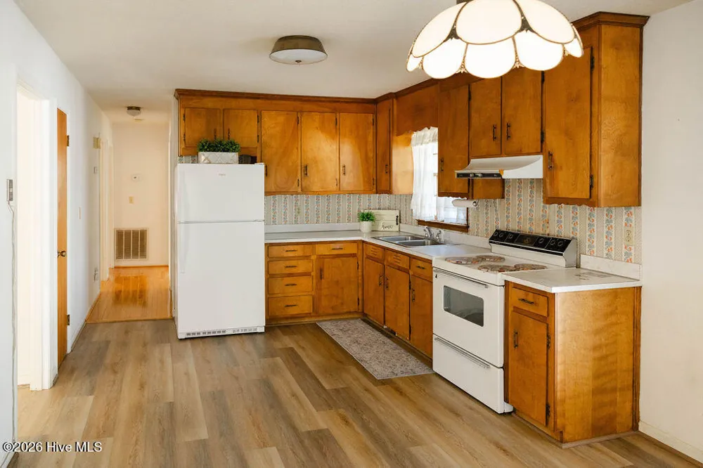 1612 Fairground Road Dunn, NC 28334