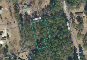 4001& 4003 Schooner Circle Oriental, NC 28571