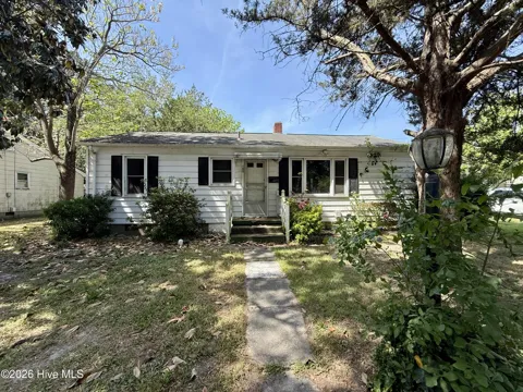 100 Plymouth Street