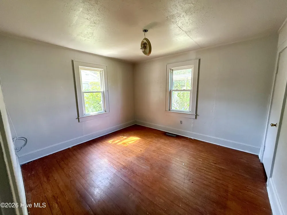 100 Plymouth Street Williamston, NC 27892