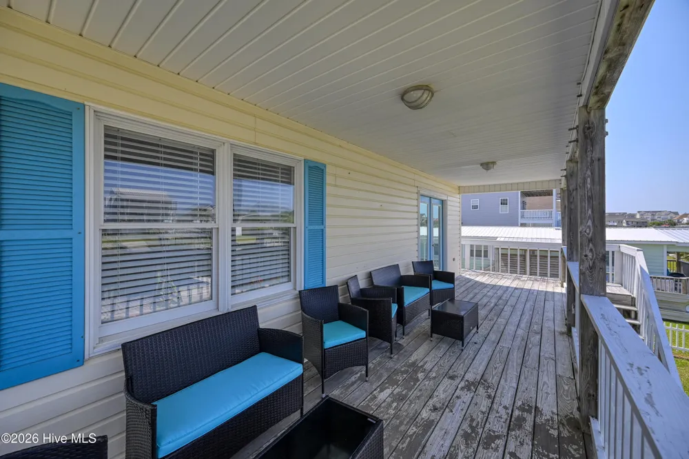 1041 1st Street Surf City, NC 28445