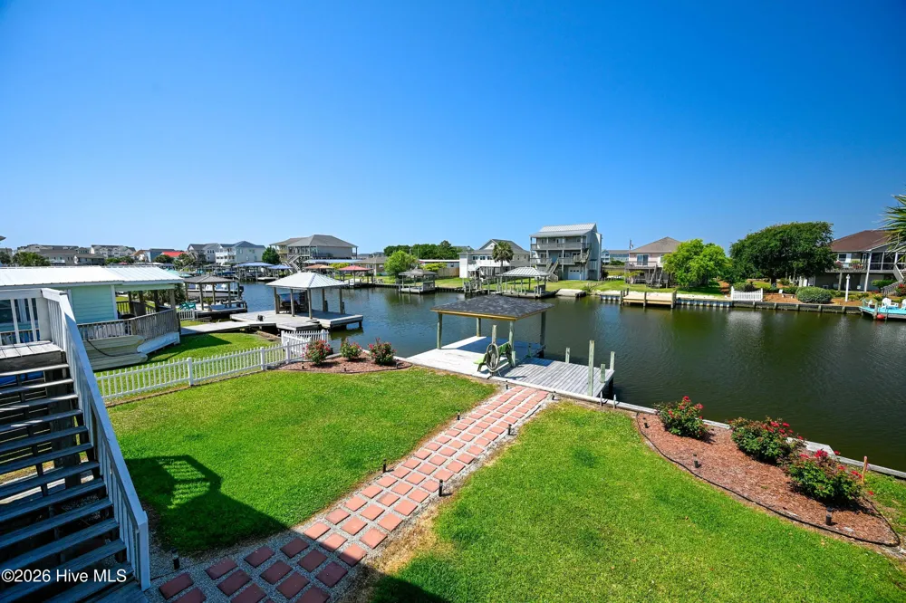 1041 1st Street Surf City, NC 28445
