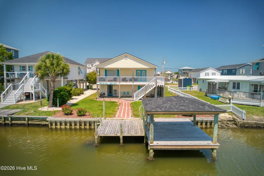 1041 1st Street Surf City, NC 28445