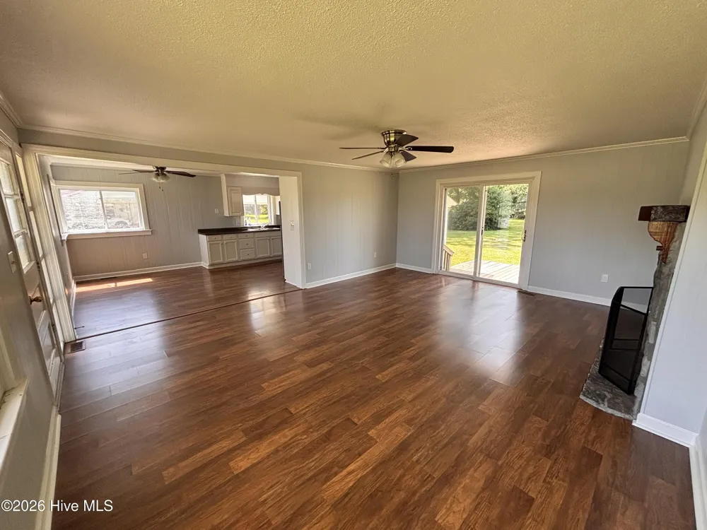 735 Faison Highway Clinton, NC 28328