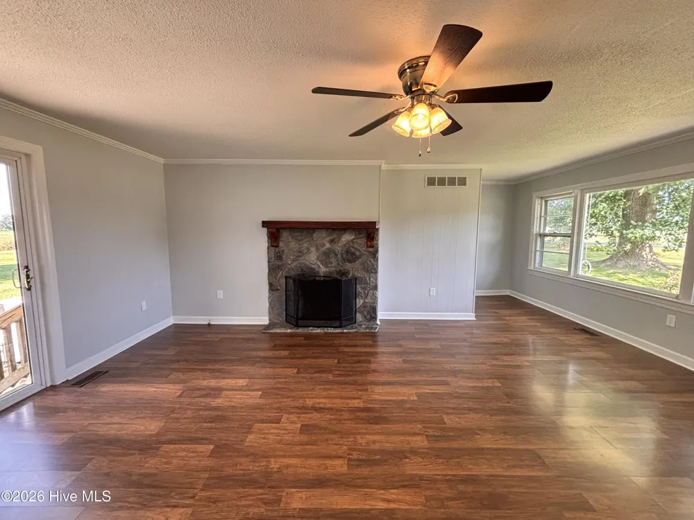 735 Faison Highway Clinton, NC 28328