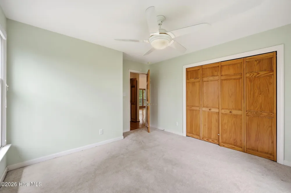 134 W Dowry Creek Belhaven, NC 27810