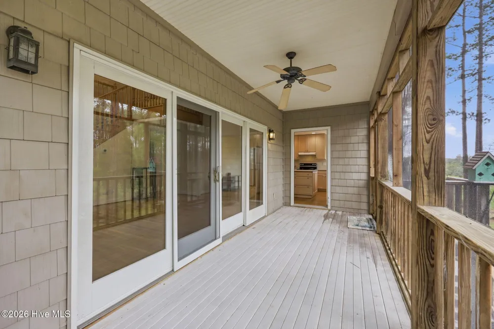 134 W Dowry Creek Belhaven, NC 27810