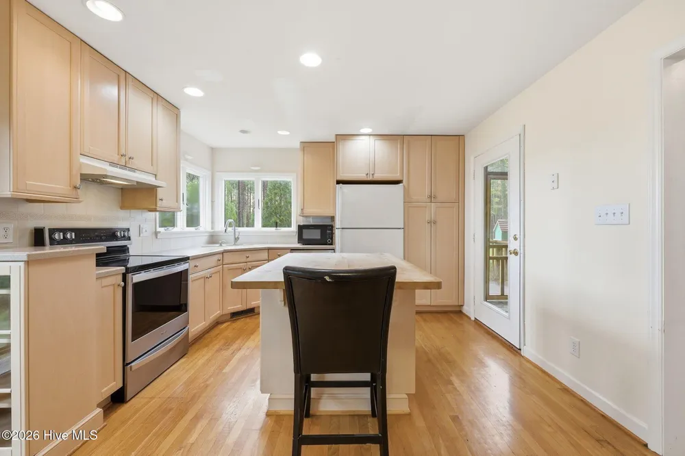 134 W Dowry Creek Belhaven, NC 27810