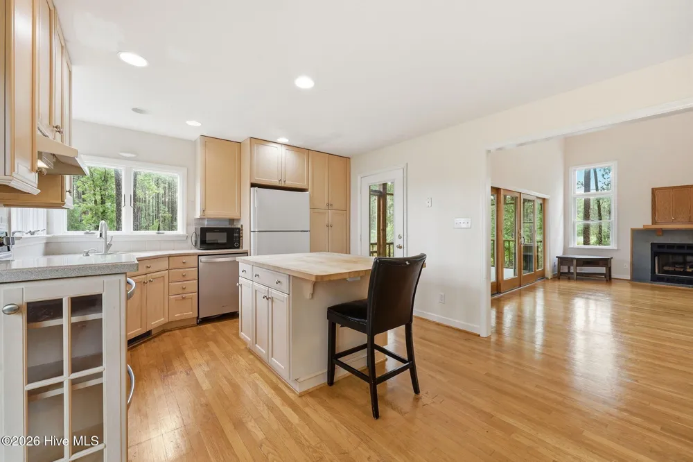 134 W Dowry Creek Belhaven, NC 27810