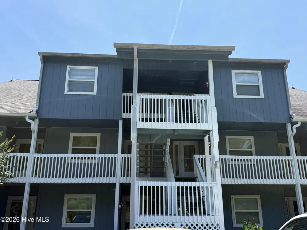 24 Boundaryline Drive NW #Apt G Calabash, NC 28467