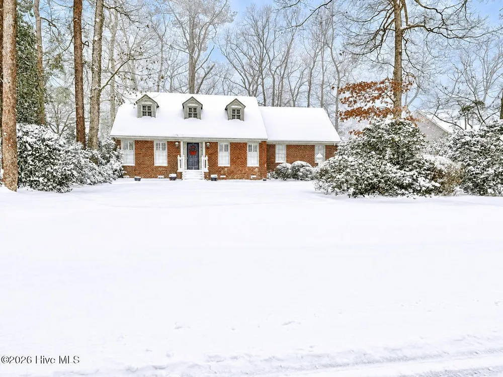 3615 Fox Chase Road Trent Woods, NC 28562