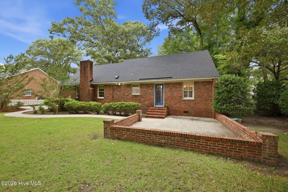 3615 Fox Chase Road Trent Woods, NC 28562