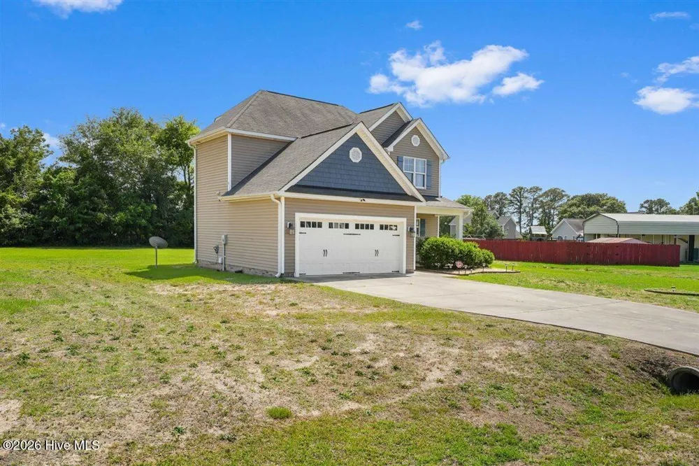 102 Emmitt And Angies Drive La Grange, NC 28551