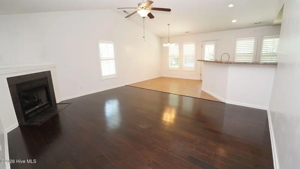 106 Farmgate Drive Richlands, NC 28574