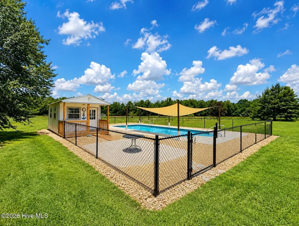 1760 Taylor Road Farmville, NC 27828