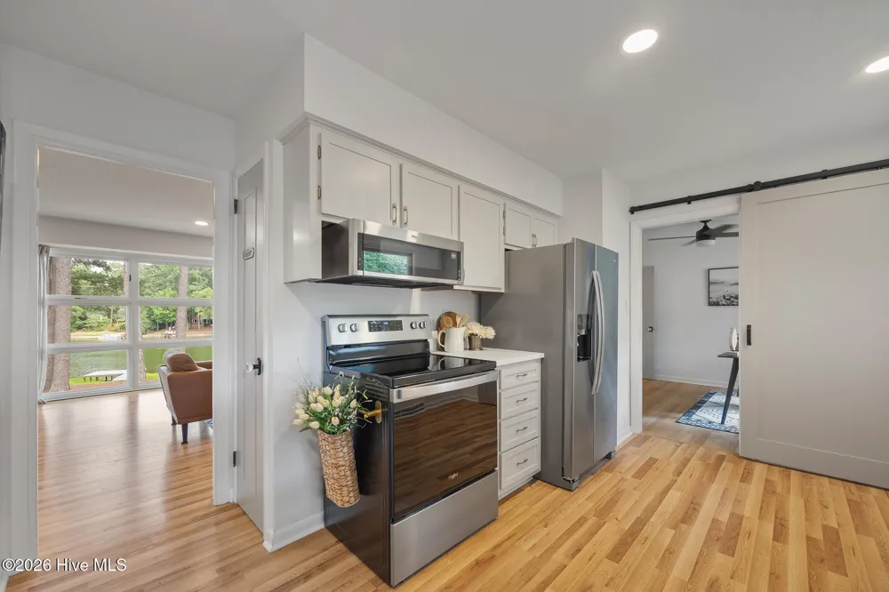 172 Pine Ridge Drive Whispering Pines, NC 28327