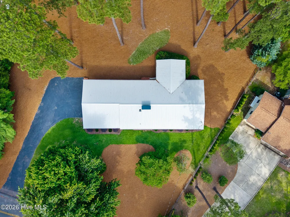 172 Pine Ridge Drive Whispering Pines, NC 28327