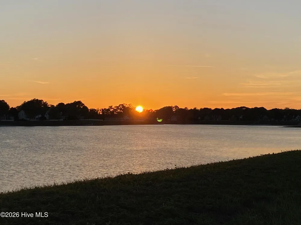 309 Schooner Landing Drive Edenton, NC 27932
