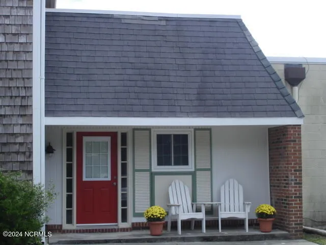323 Front Street Beaufort, NC 28516