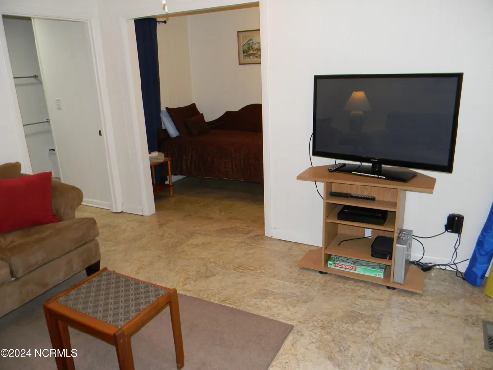323 Front Street Beaufort, NC 28516
