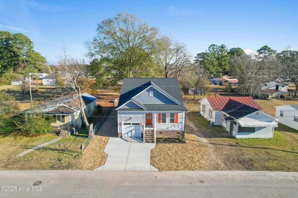 608 S Goldsboro Street Fremont, NC 27830