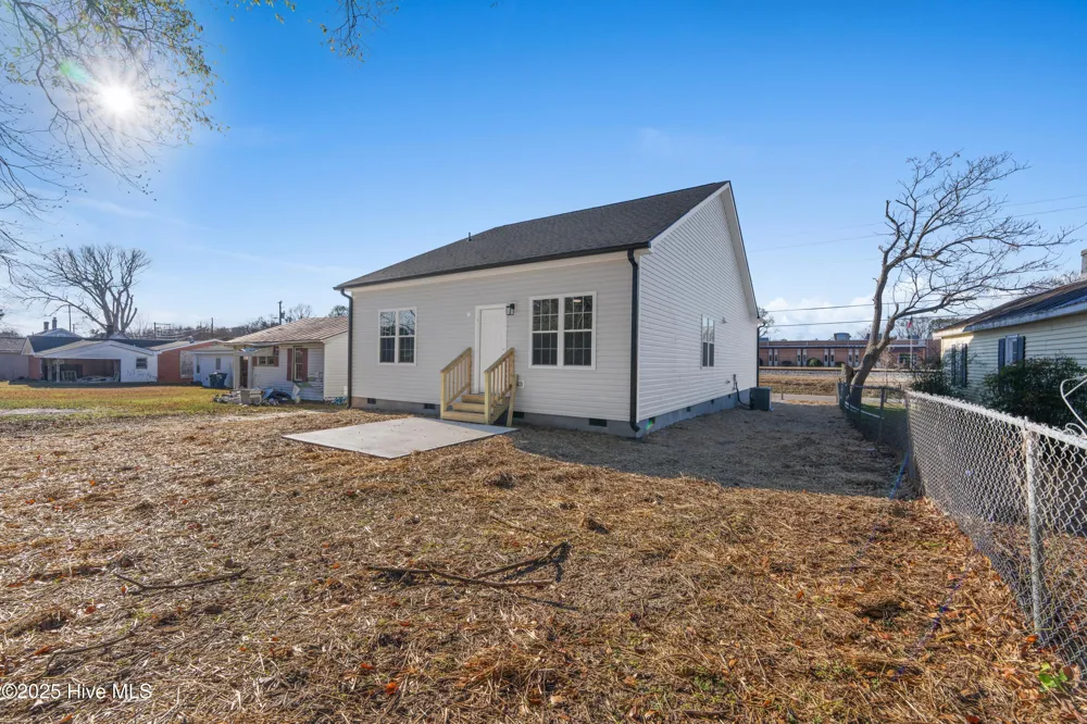608 S Goldsboro Street Fremont, NC 27830