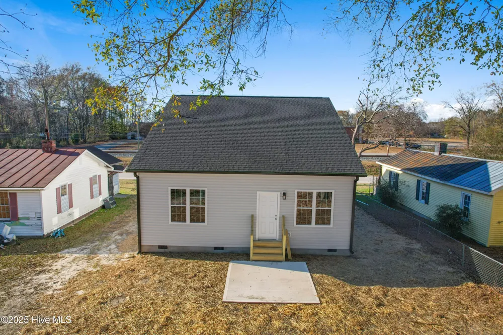 608 S Goldsboro Street Fremont, NC 27830