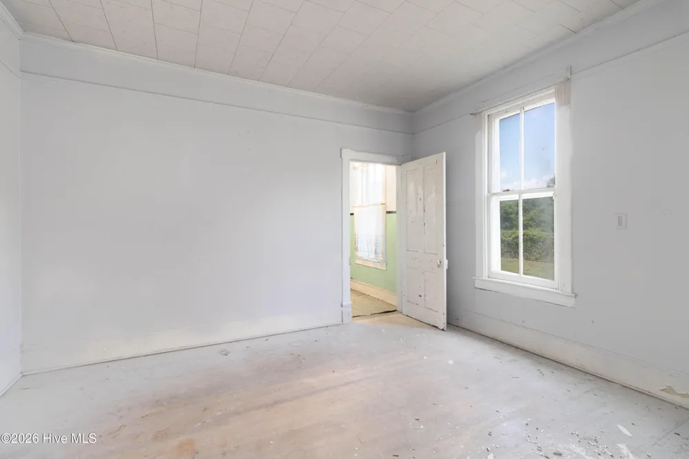 217 E Gale Street Edenton, NC 27932