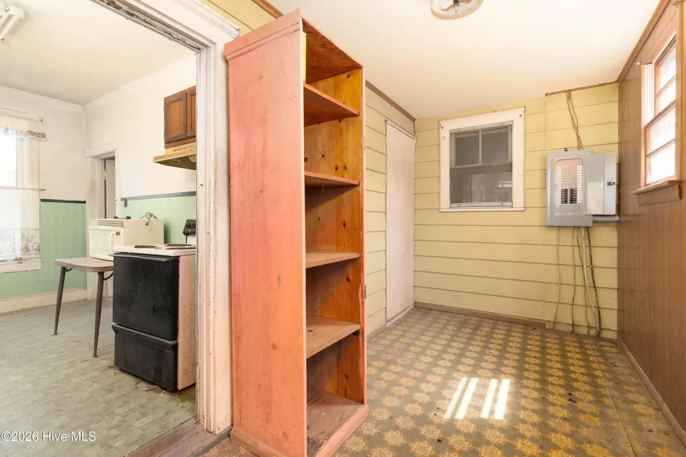 217 E Gale Street Edenton, NC 27932
